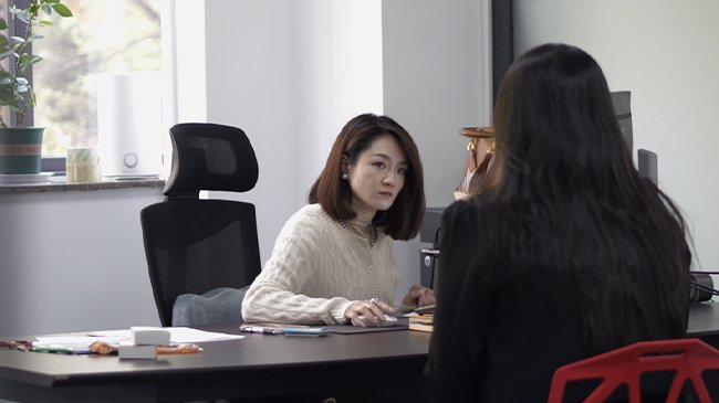 Negotiations and Customer Management 1. Negotiations and Customer Management